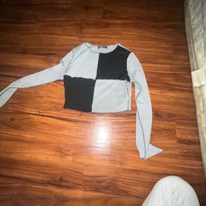 Long sleeve black and gray shirt